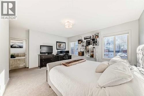 743 Shawnee Drive Sw, Calgary, AB - Indoor Photo Showing Bedroom