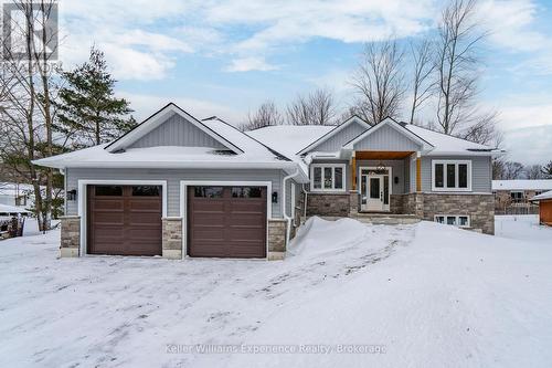 62 RUE VANIER  Tiny, ON L9M 0J2