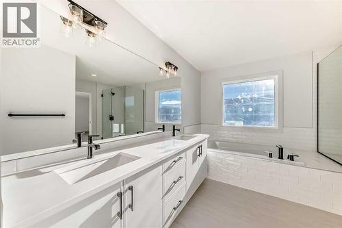 63 Creekside Path Sw, Calgary, AB - Indoor Photo Showing Bathroom
