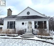 16 ROBINSON Street W  Little Current, ON P0P 1K0