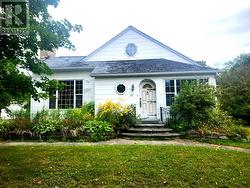 16 ROBINSON Street W Little Current, ON P0P 1K0