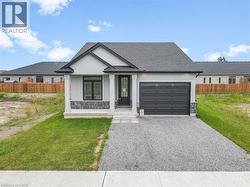 211 SYCAMORE Street  Welland, ON L3C 0J8