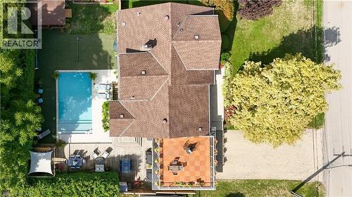 912 Boothman Avenue, Burlington, ON - Outdoor