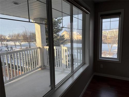 404 25 Tim Sale Drive, Winnipeg, MB - Indoor Photo Showing Other Room