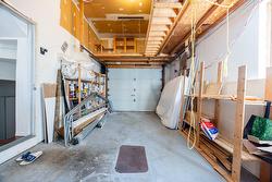 Garage - 