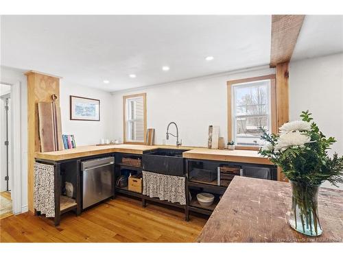 142 Miles St, Fredericton, NB 