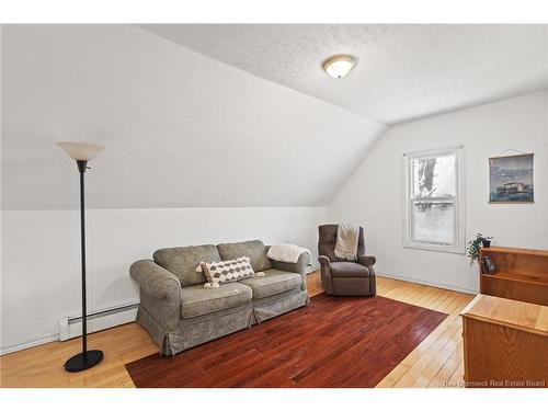 142 Miles St, Fredericton, NB 