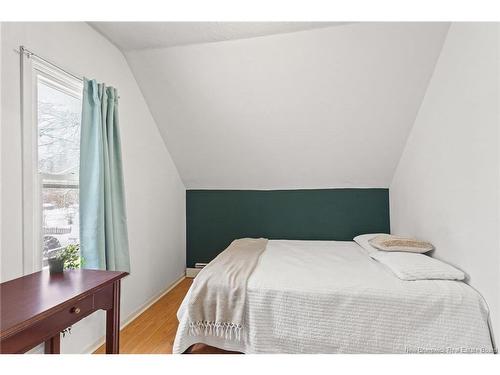 142 Miles St, Fredericton, NB 