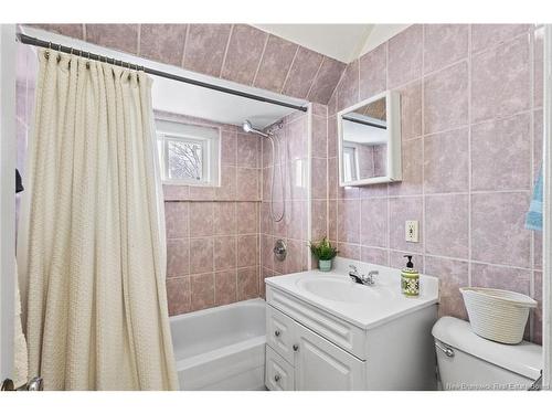 142 Miles St, Fredericton, NB 