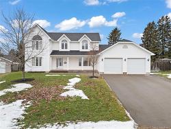 56 Frizzell CRES  Moncton, NB E1A 6V5