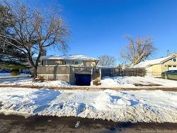 129 McKenzie AVE  Moncton, NB E1C 7Z1