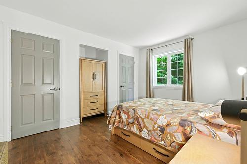 Chambre à coucher - 525 Rue Des Cyprès, Sainte-Adèle, QC - Indoor Photo Showing Bedroom