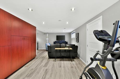 Salle familiale - 1039 Rue Des Perdrix, Otterburn Park, QC 