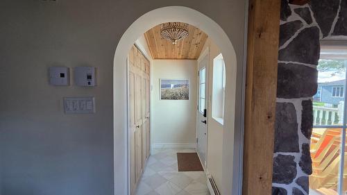 Hall d'entrée/Vestibule - 570B Av. Dumais, Saint-Pascal, QC - Indoor Photo Showing Other Room