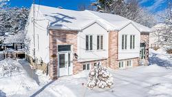 38 Rue St-Joseph  Pont-Rouge, QC G3H 2B8