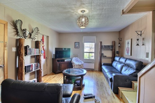 Salon - 1063  - 1070 2E Avenue, Val-D'Or, QC - Indoor Photo Showing Living Room