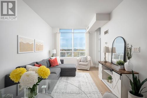 907 - 3391 BLOOR STREET W  Toronto, ON M8X 1G3