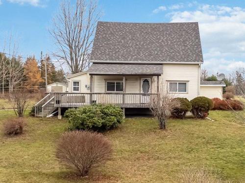 940 Highway 210, Waterloo, NS 