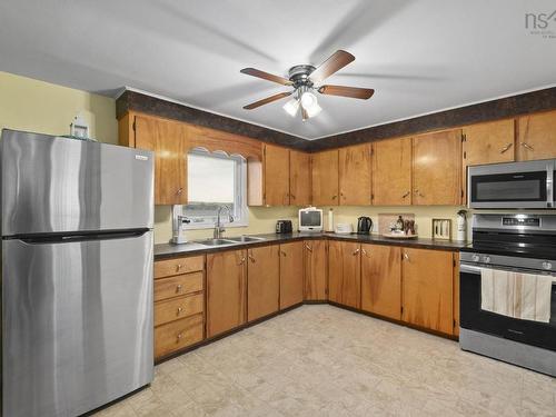 27 Back Lane, Terence Bay, NS 