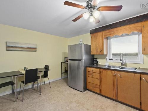 27 Back Lane, Terence Bay, NS 