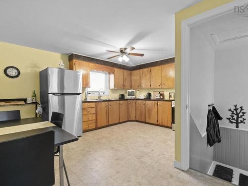 27 Back Lane, Terence Bay, NS 