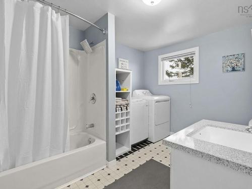 27 Back Lane, Terence Bay, NS 