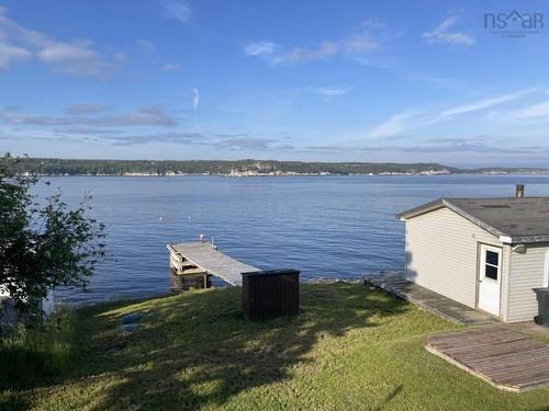 27 Back Lane, Terence Bay, NS 