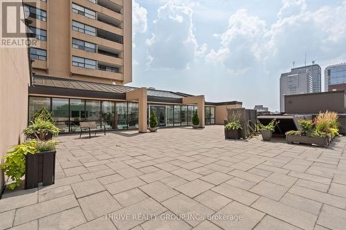 605 - 380 King Street, London East (East K), ON - Outdoor