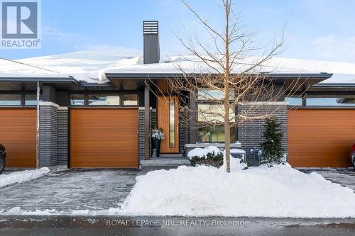 15 TALIESIN TRAIL  Welland (Prince Charles), ON L3C 0H5