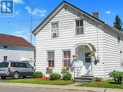 204 WOOD STREET E  Prescott, ON K0E 1T0