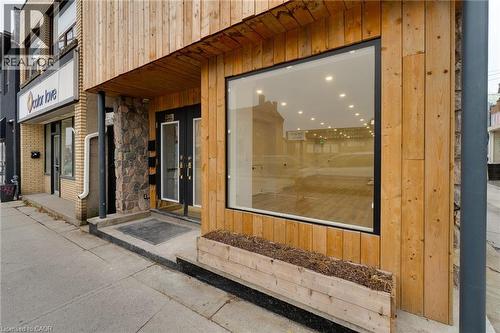 18 Barton Street E, Hamilton, ON - Outdoor With Exterior