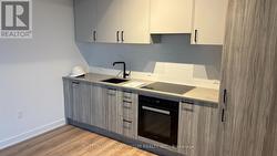 606 - 1 QUARRINGTON LANE  Toronto, ON M3C 0S4