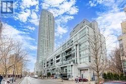 3106 - 120 HOMEWOOD AVENUE  Toronto, ON M4Y 2J3