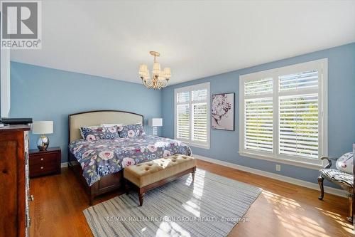 2380 Virginia Drive, Ottawa, ON - Indoor Photo Showing Bedroom