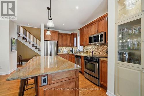 2380 Virginia Drive, Ottawa, ON - Indoor Photo Showing Kitchen With Stainless Steel Kitchen