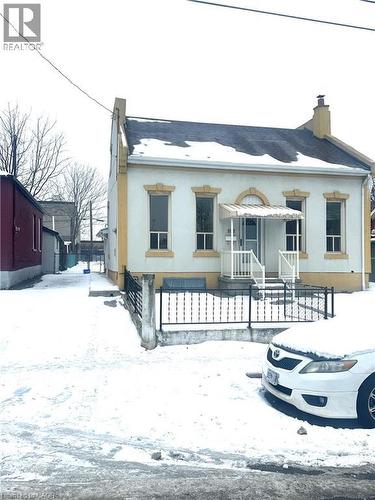 107 CATHCART Street  Hamilton, ON L8L 5A1