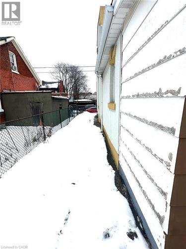 107 Cathcart Street, Hamilton, ON - Outdoor