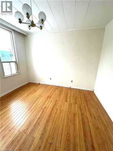 107 Cathcart Street, Hamilton, ON - Indoor Photo Showing Other Room