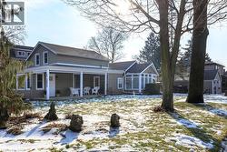 44 JAMES Street  Dundas, ON L9H 2J6