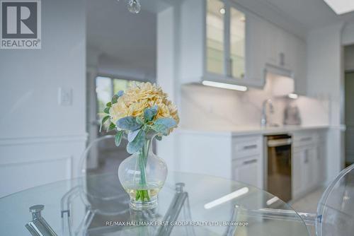 213 - 1000 THE ESPLANADE N  Pickering, ON L1V 1B4