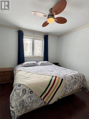 20 Second Avenue, Pasadena, NL - Indoor Photo Showing Bedroom