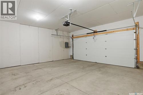 306 Brighton Boulevard, Saskatoon, SK - Indoor Photo Showing Garage