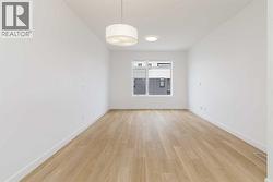 Walls with Tv Conduits - Modern Versatile - 