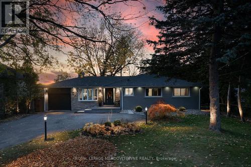 4 CHIPPER COURT  Halton Hills, ON L7G 1L3