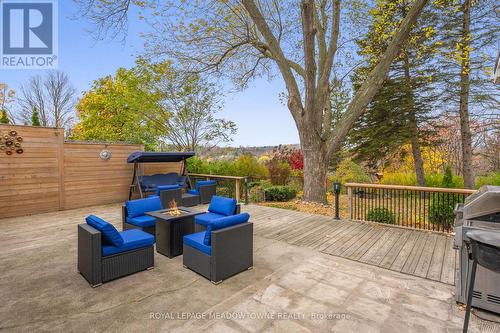 4 Chipper Court, Halton Hills, ON - Outdoor With Deck Patio Veranda