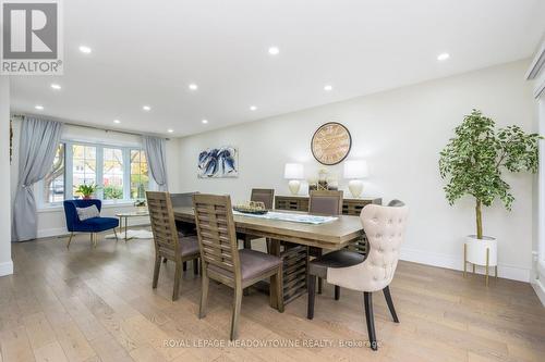 4 Chipper Court, Halton Hills, ON - Indoor Photo Showing Dining Room