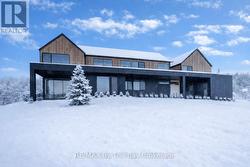 18 RAINTREE COURT  Clearview, ON L9Y 0K2