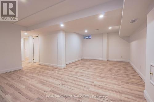 4326 Waterford Crescent, Mississauga, ON - Indoor