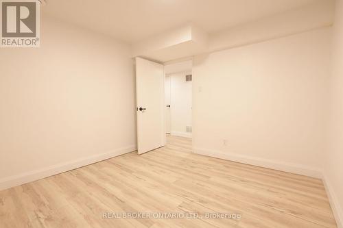 4326 Waterford Crescent, Mississauga, ON - Indoor Photo Showing Other Room