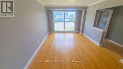 1 - 26 CUNDLES ROAD E  Barrie (Cundles East), ON L4M 2Z5